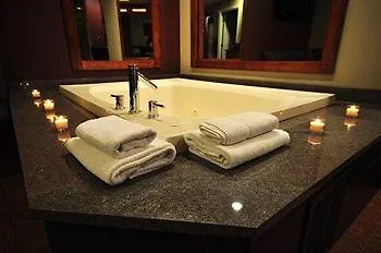 The Champagne And Luxury Hotel Willowbrook