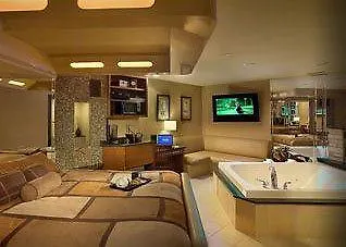 The Champagne And Luxury