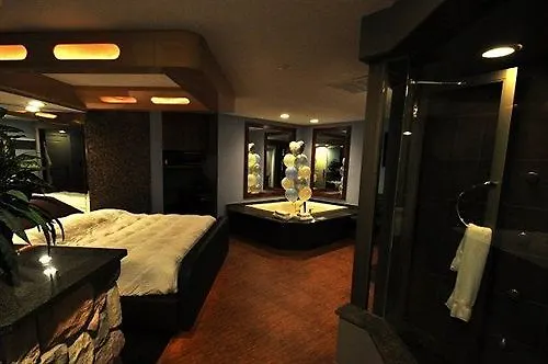 The Champagne And Luxury Hotel