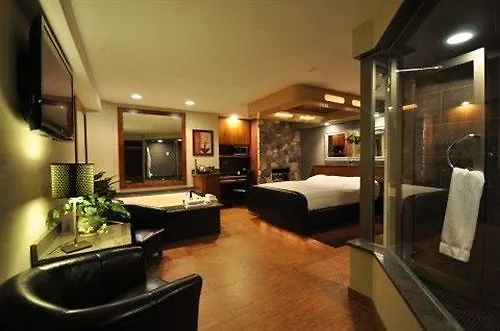 Hotel The Champagne And Luxury 3*