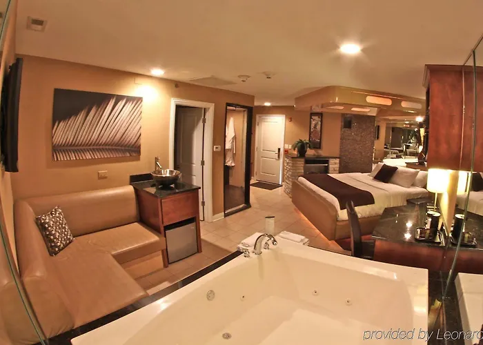 Hotel The Champagne And Luxury 3*